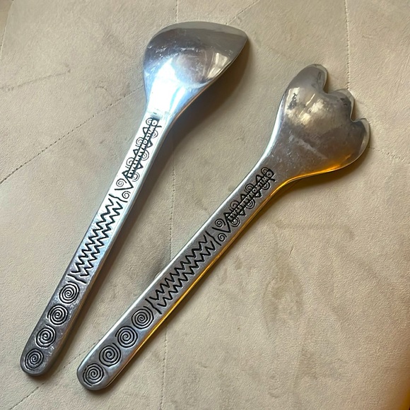 Wilton Armetale salad servers - Picture 2 of 4